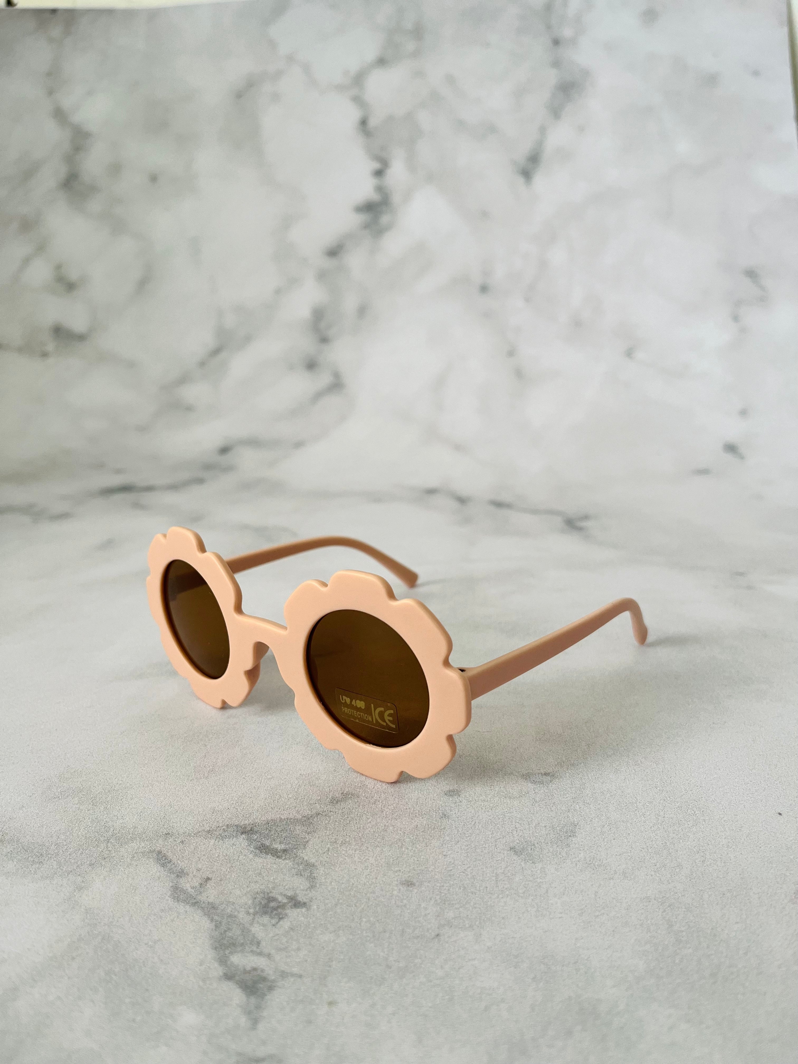 Luna Rose Flower Sunglasses Matte Light Pink