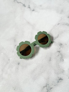 Luna Rose Flower Sunglasses Matte Green
